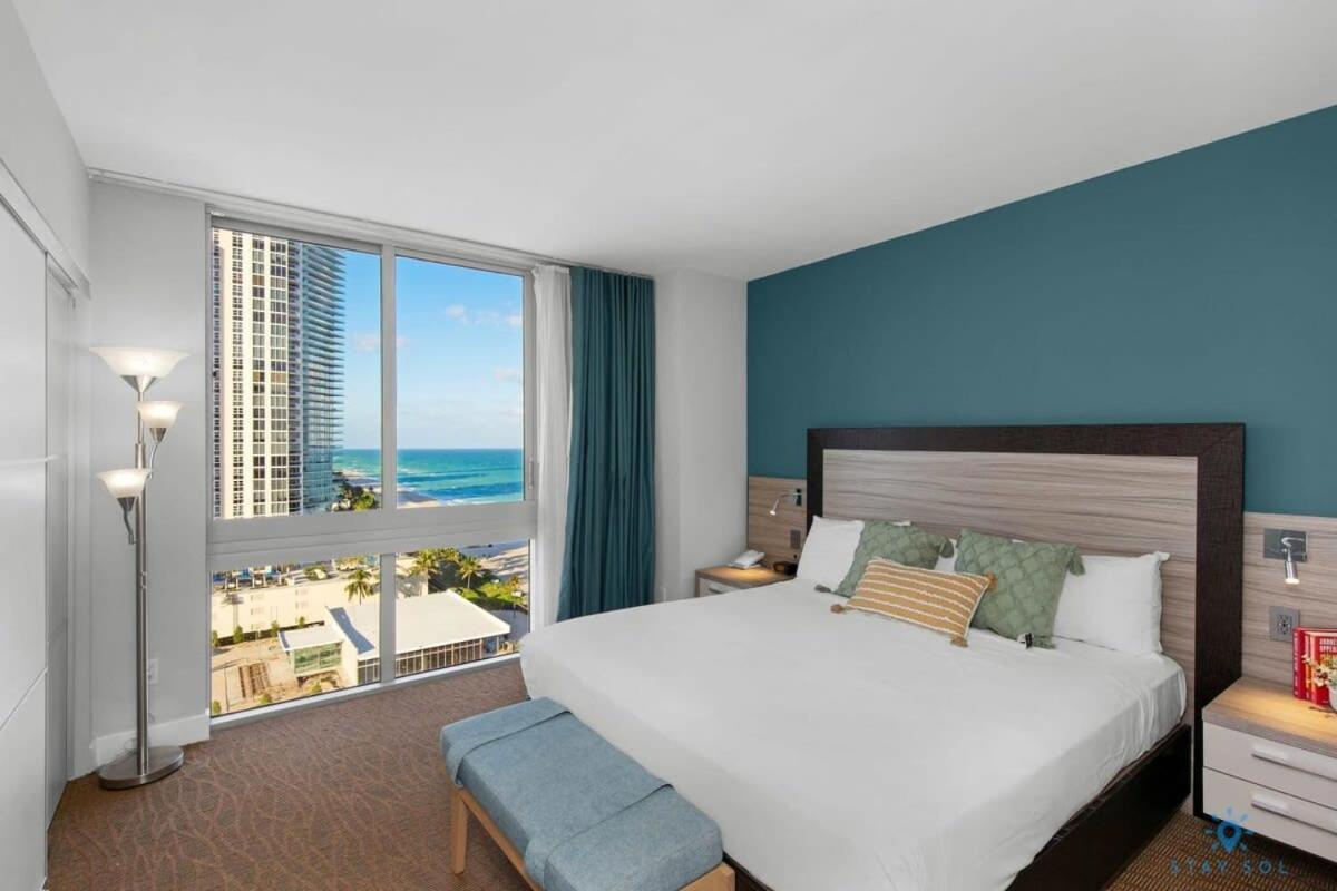 Beachfront Resort Pool Ocean View Balcony Miami Beach Exteriör bild