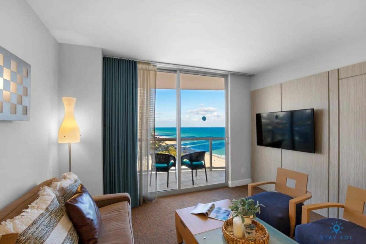 Beachfront Resort Pool Ocean View Balcony Miami Beach Exteriör bild